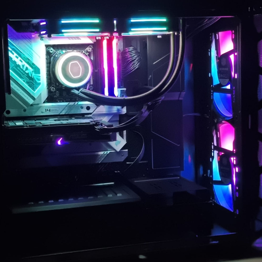 PC Su Misura per Gaming, Lavoro e Creatività - Azeta Computer