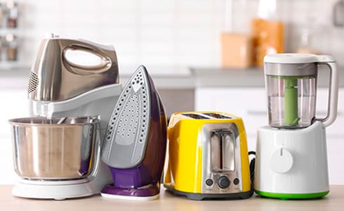 Elettrodomestici per la Casa: Cucina, Pulizia e Cura della Persona