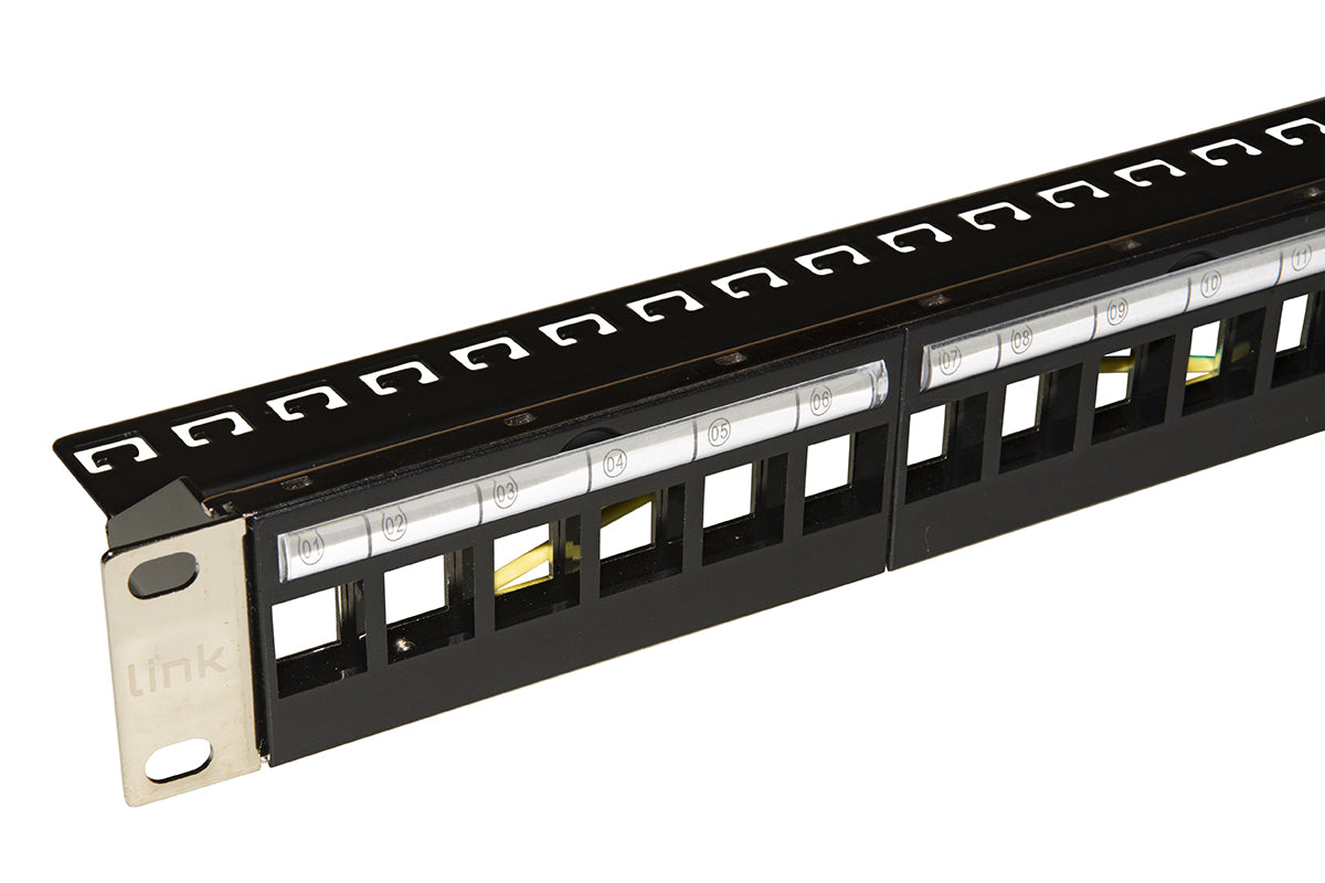 Patch Panel 24 Porte 19 Vuoto In Metallo Con Barra Supp Posterio - Visualizzazione dettagliata